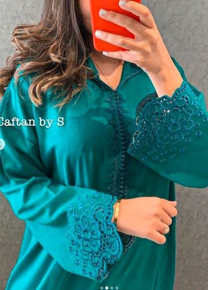 موديلات جلابة بثوب المليفا 