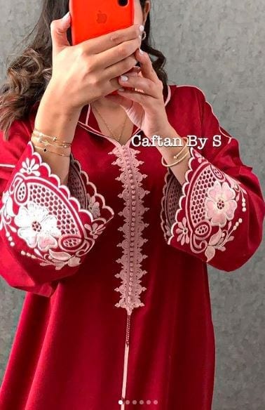 موديلات جلابة بثوب المليفا 