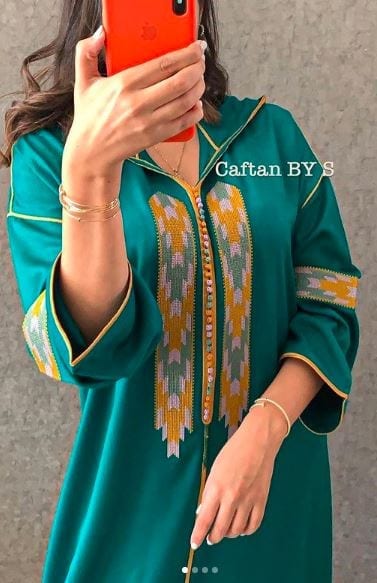 موديلات جلابة بثوب المليفا 