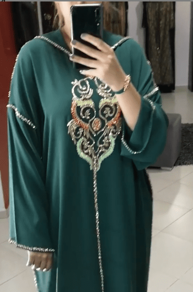 جلابات منبتين بثوب الكريب